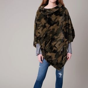 Faux Fur Camo Poncho